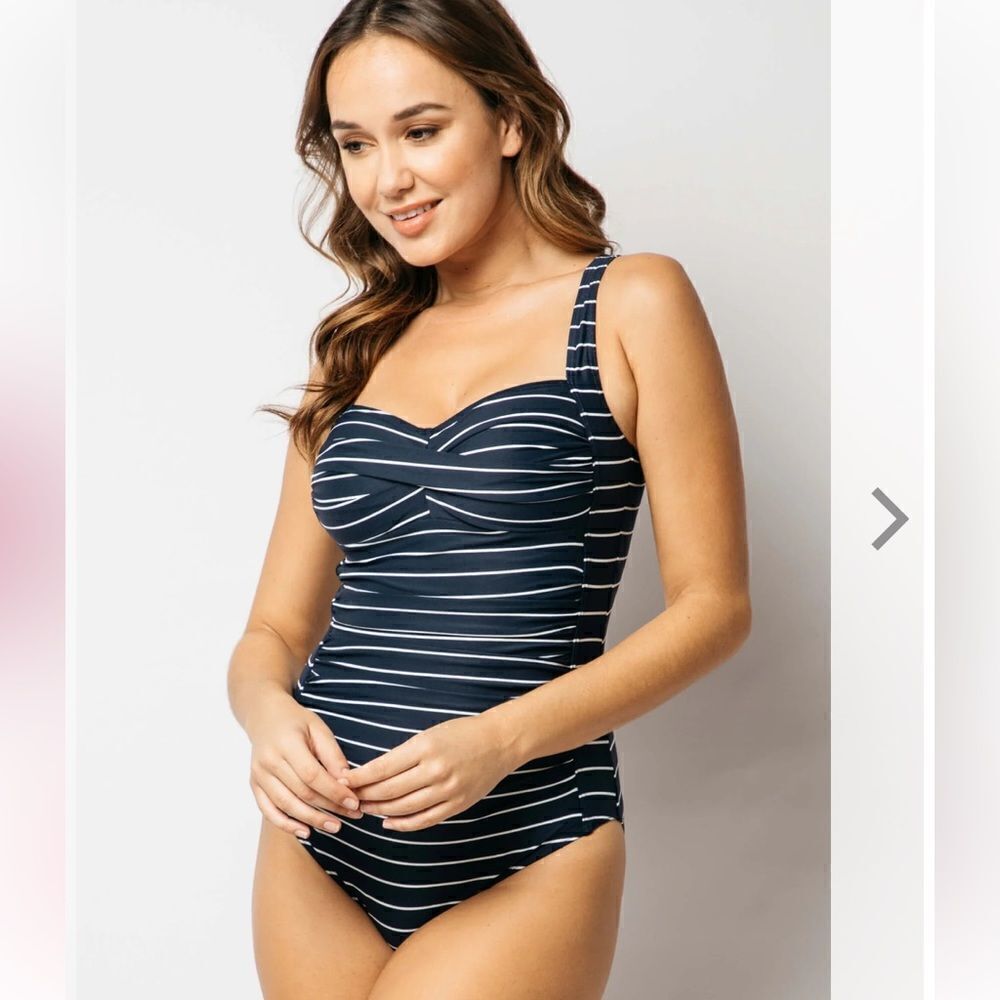 Nip Tuck Capri Stripe Twist Front Multifit Cup One Piece, navy/white size 10